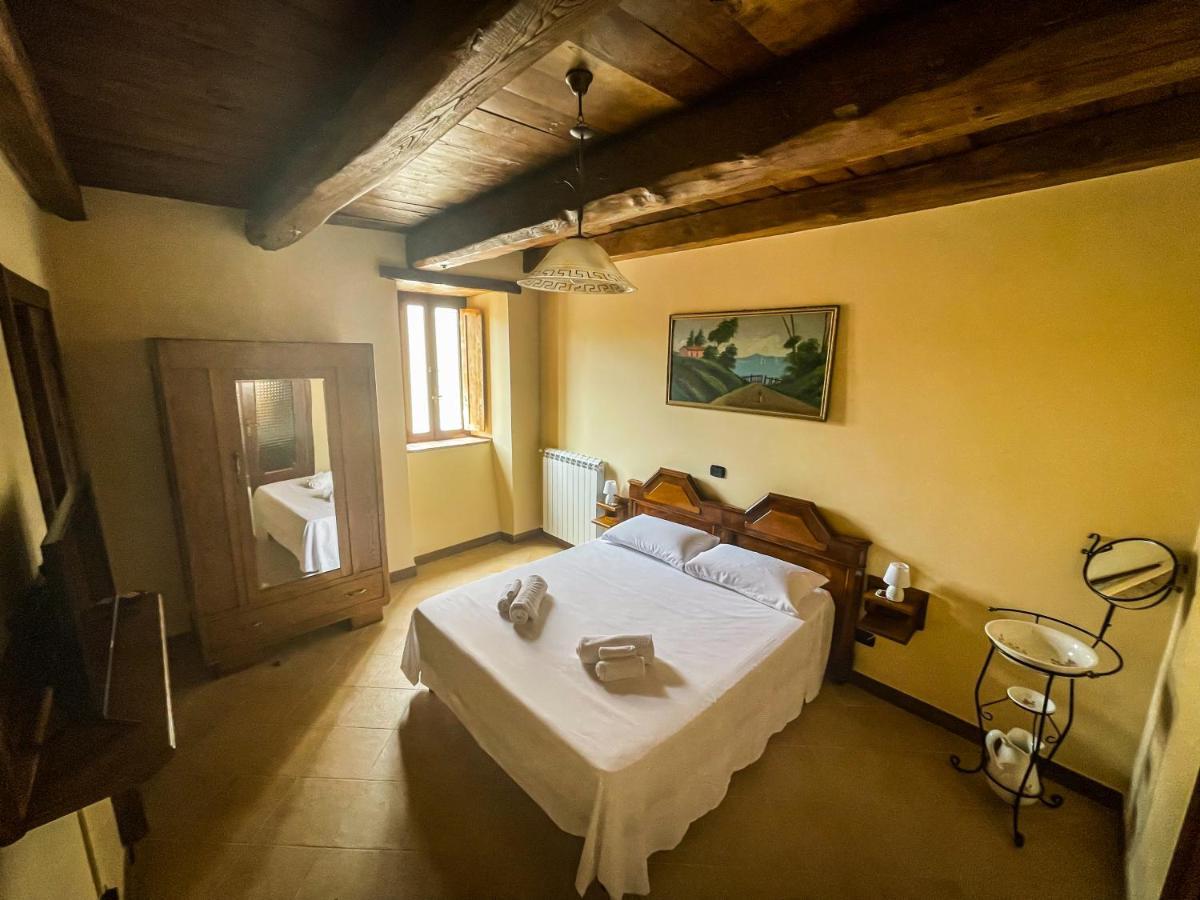 Apartamento Il Rifugio Del Brigante Sante Marie Exterior foto