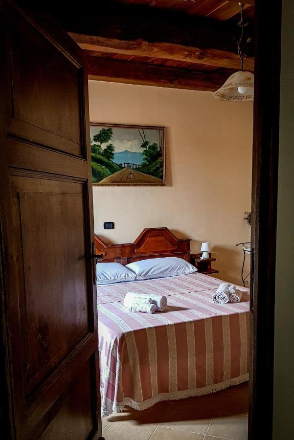 Apartamento Il Rifugio Del Brigante Sante Marie Exterior foto